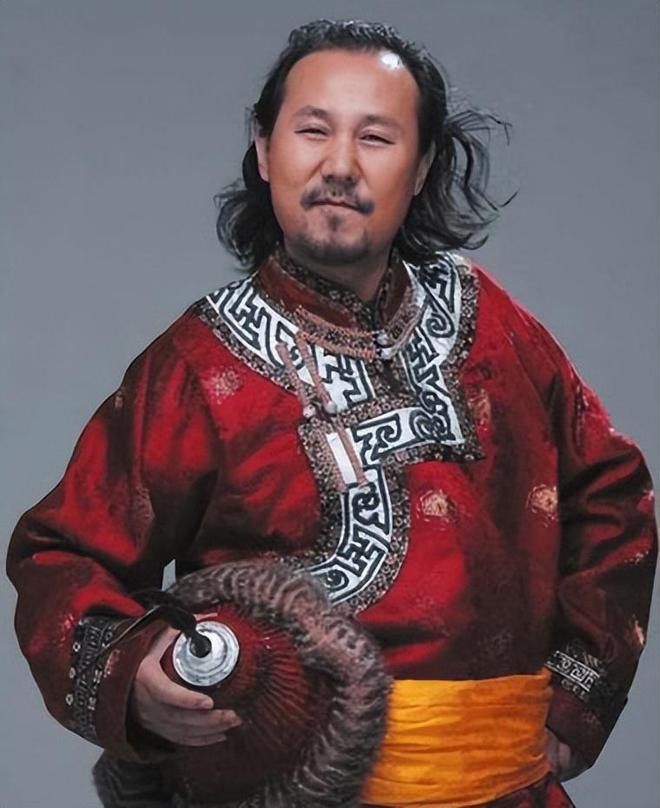 油价调整!一夜飙涨,8月21日全国92,95汽油“预涨6.65%”,92汽油上涨0.30元/升,下次8月28日调价或“大涨”!