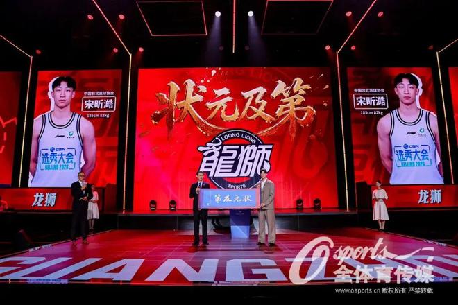 放弃北卡不回CBA！林葳回俄勒冈训练 他的表现能比上赛季更好吗