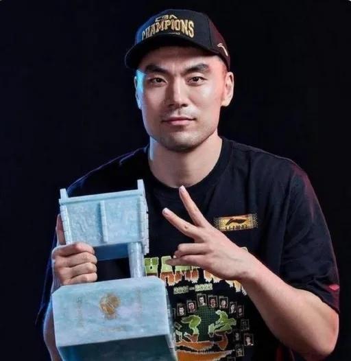 郭士强：两场热身赛以短训营球员为主 考察和积累国际大赛的经验