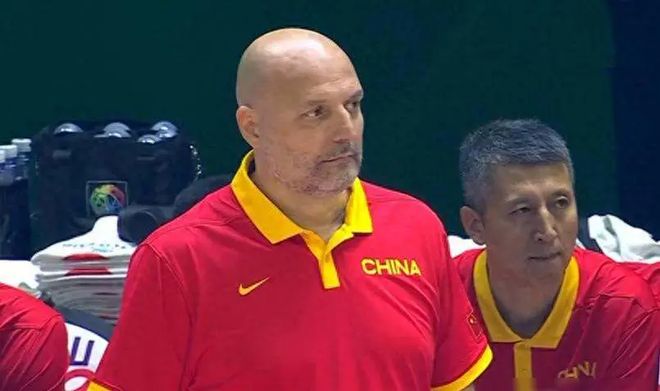 签一天短约!洛瑞将以猛龙球员身份正式退役:7号球衣也将退役