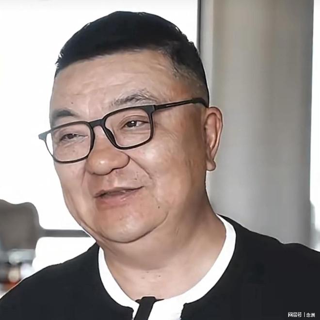 全美热搜第一！詹姆斯加盟费城组超级四巨 76人夺冠概率升至联盟第三
