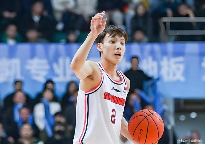 老板神预言全程应验！尼克斯时隔53年圆梦，夺得2026年NBA总冠军