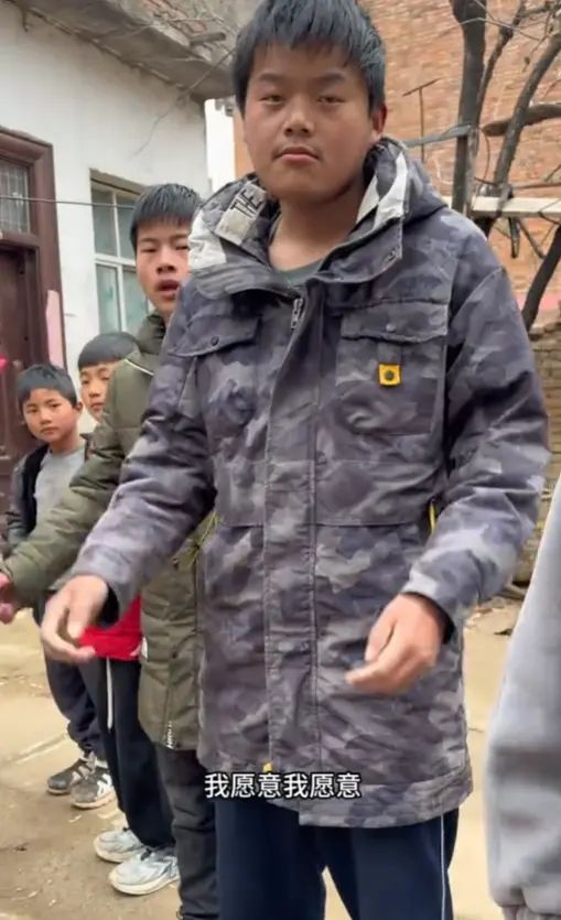 上海4冠外援弗格离队,多支球队有意签下;杜锋爱徒被山东队放弃