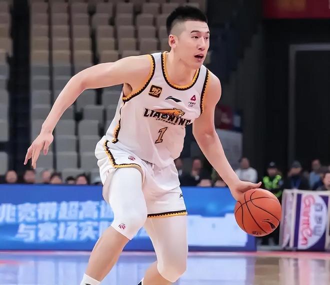 男子找小四还不满足,2013年小三趁他睡觉杀死他,情人太多就得杀