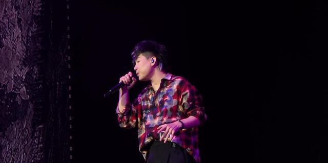宏远早报！小陈总做新决定，杜锋下课官宣时间敲定，奎因仍未正式离队